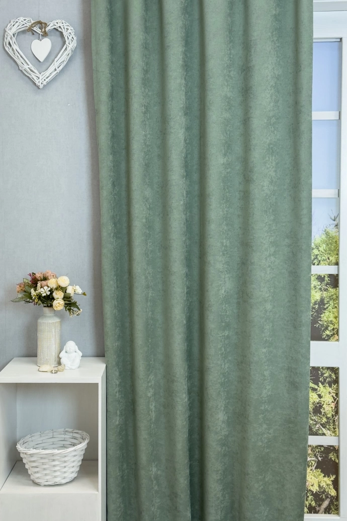 Ramon – Rideau occultant et décoratif vert grisé à l’aspect velouté