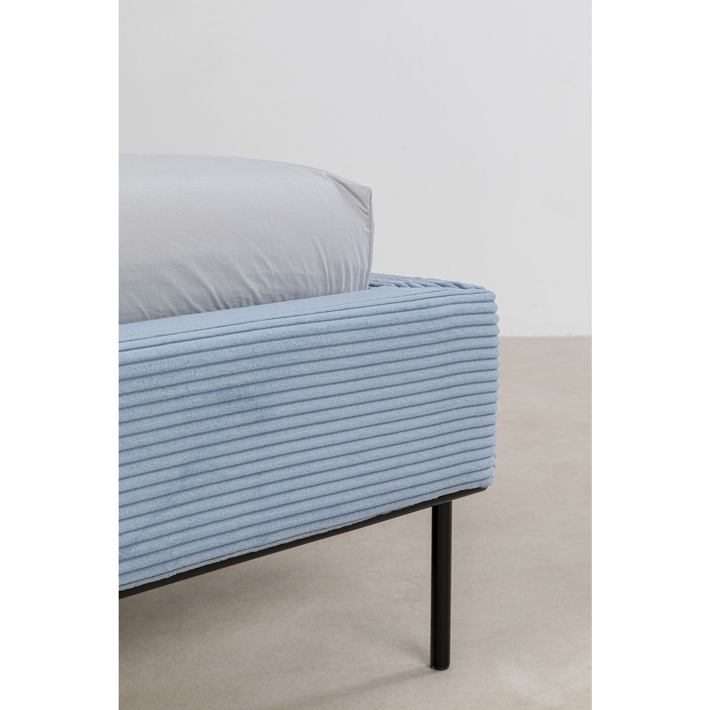 KARE-87291-detail-d-1400x1400