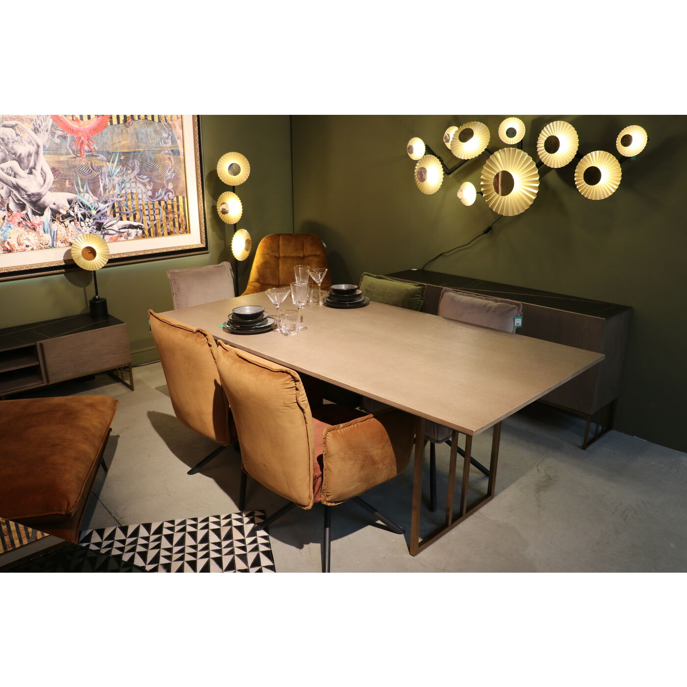 KARE-52975-master-mood-b-1400x1400