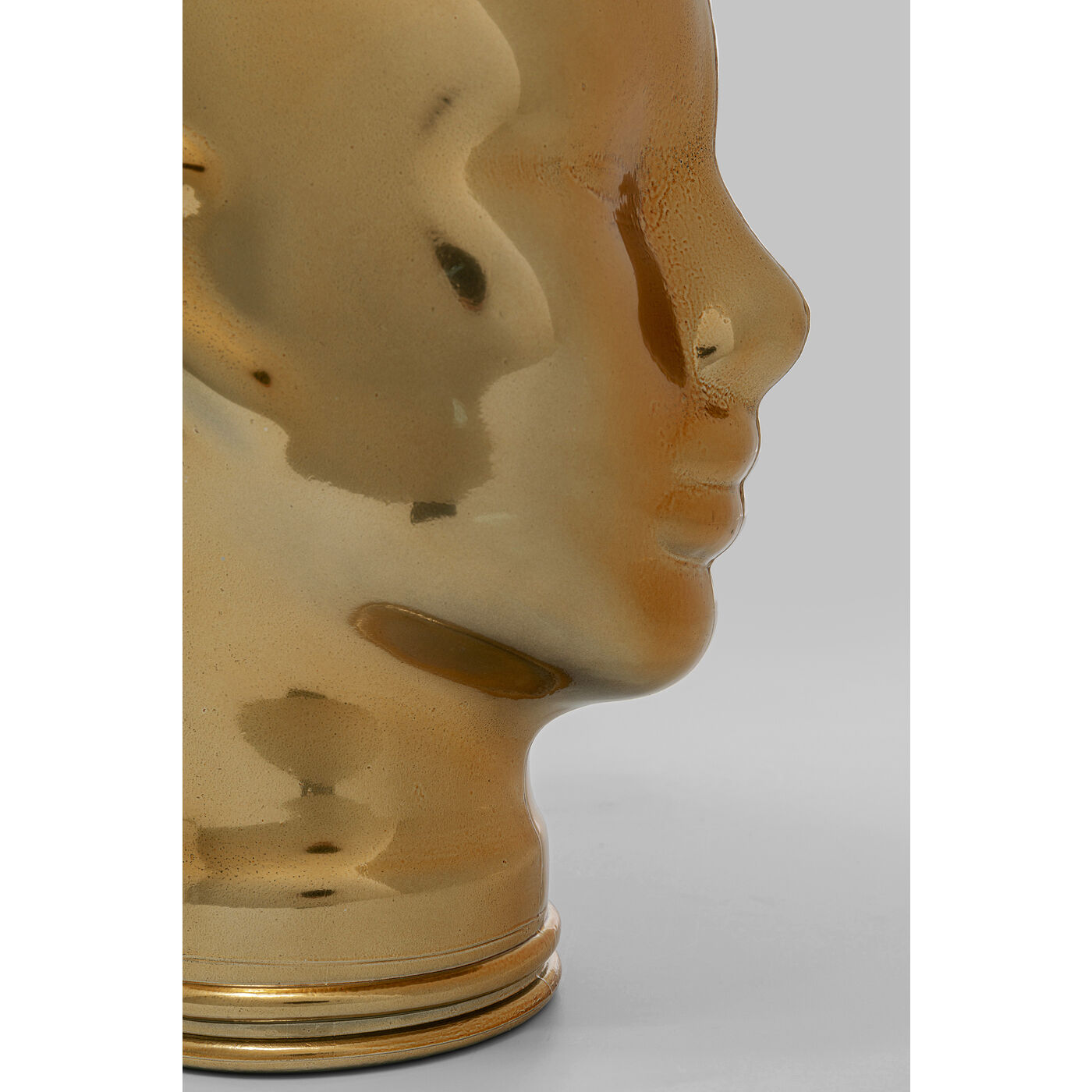 KARE-53397-detail-a-1400x1400