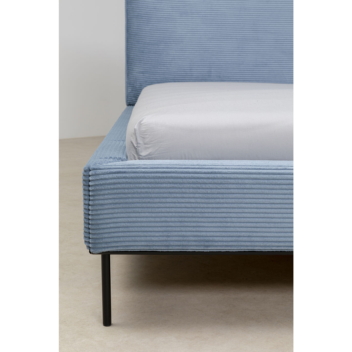 KARE-87291-detail-a-1400x1400