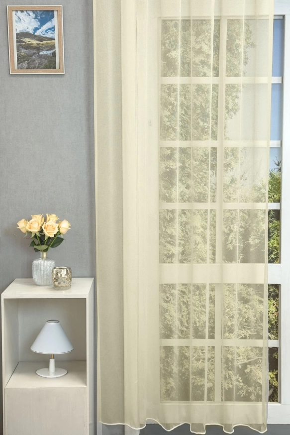 Paris – Rideau semi-organza vanille, tamisant, à l’aspect soyeux et effet moucheté