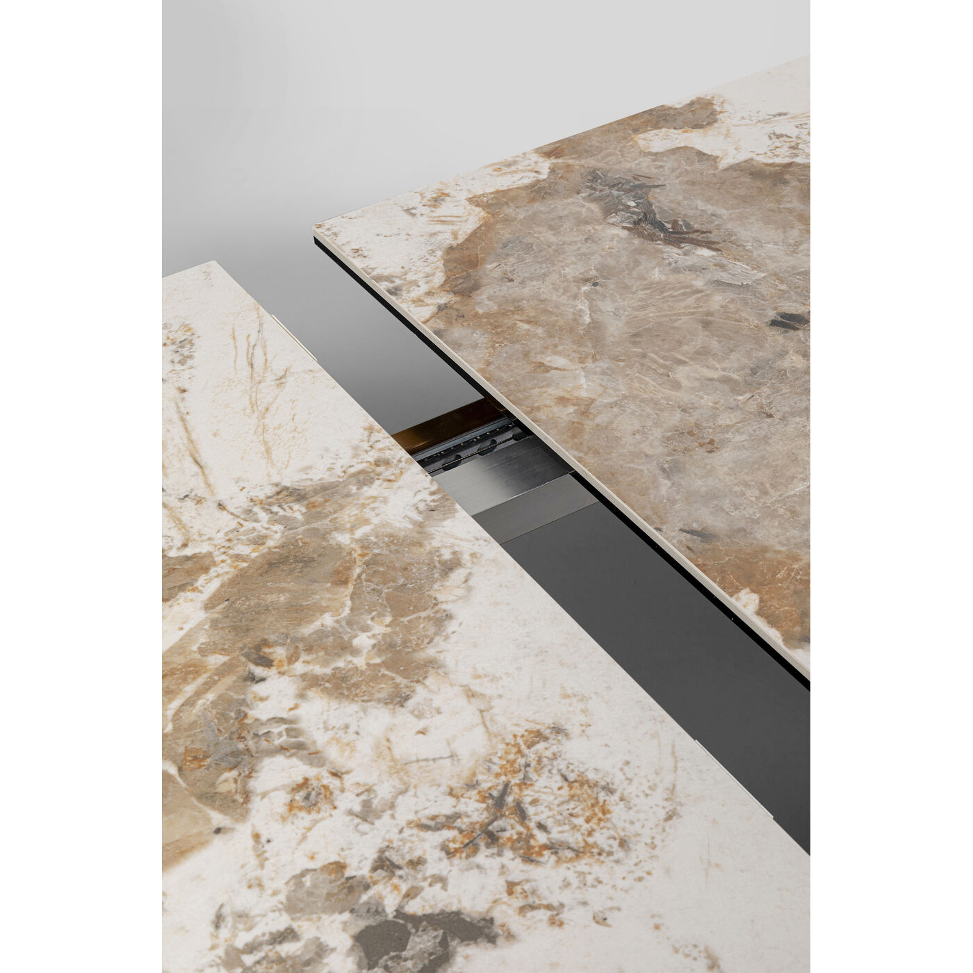 KARE-87666-detail-c-1400x1400
