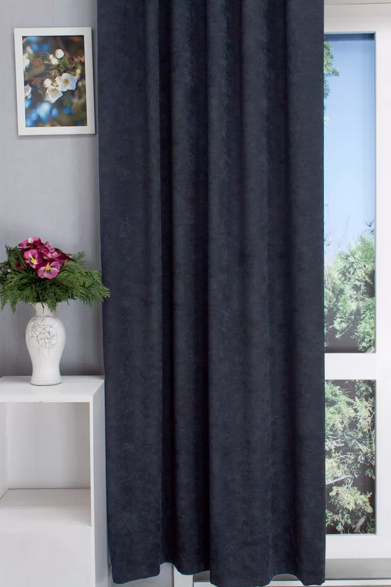 Ramon – Rideau occultant noir, avec tissage velouté sur une face