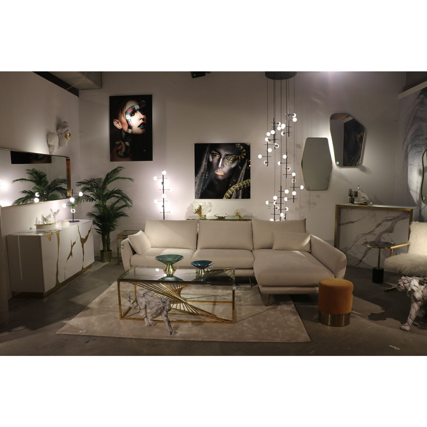KARE-60025-master-mood-c-1400x1400