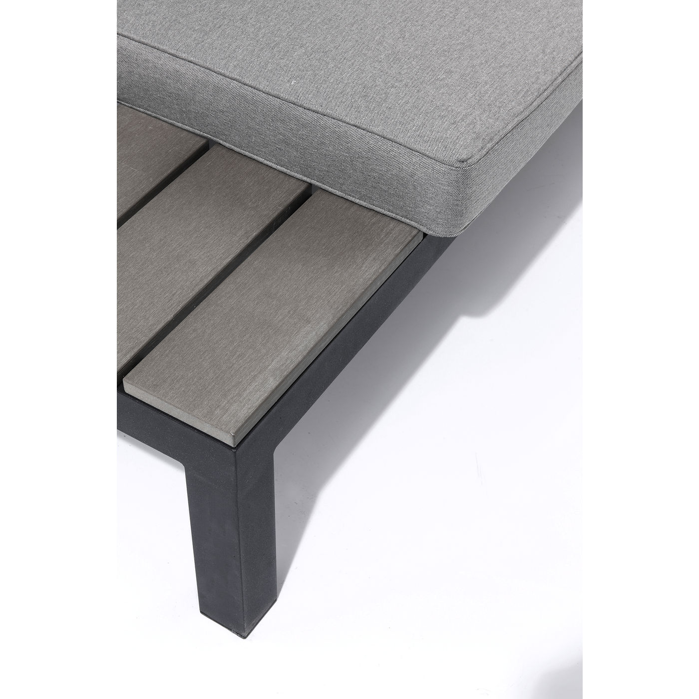 KARE-84134-detail-a-1400x1400