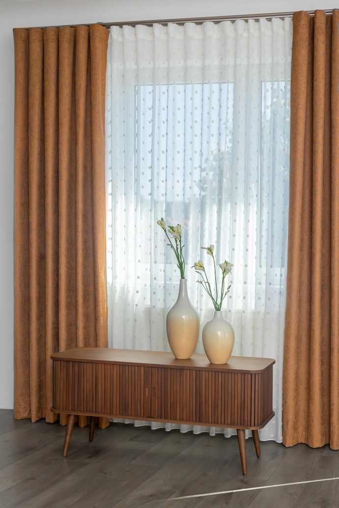 Edward – Rideau occultant en velours côtelé brun rouille