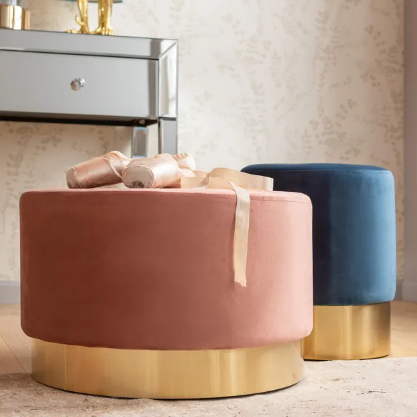 cat-hocker