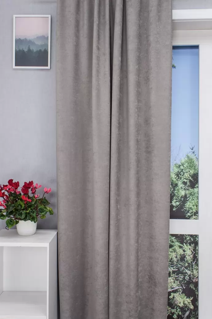 Ramon – Rideau décoratif jacquard occultant gris argenté à l’aspect velouté