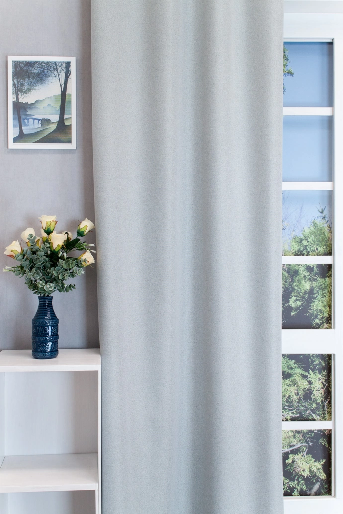 Super Blackout – Rideau occultant gris argenté