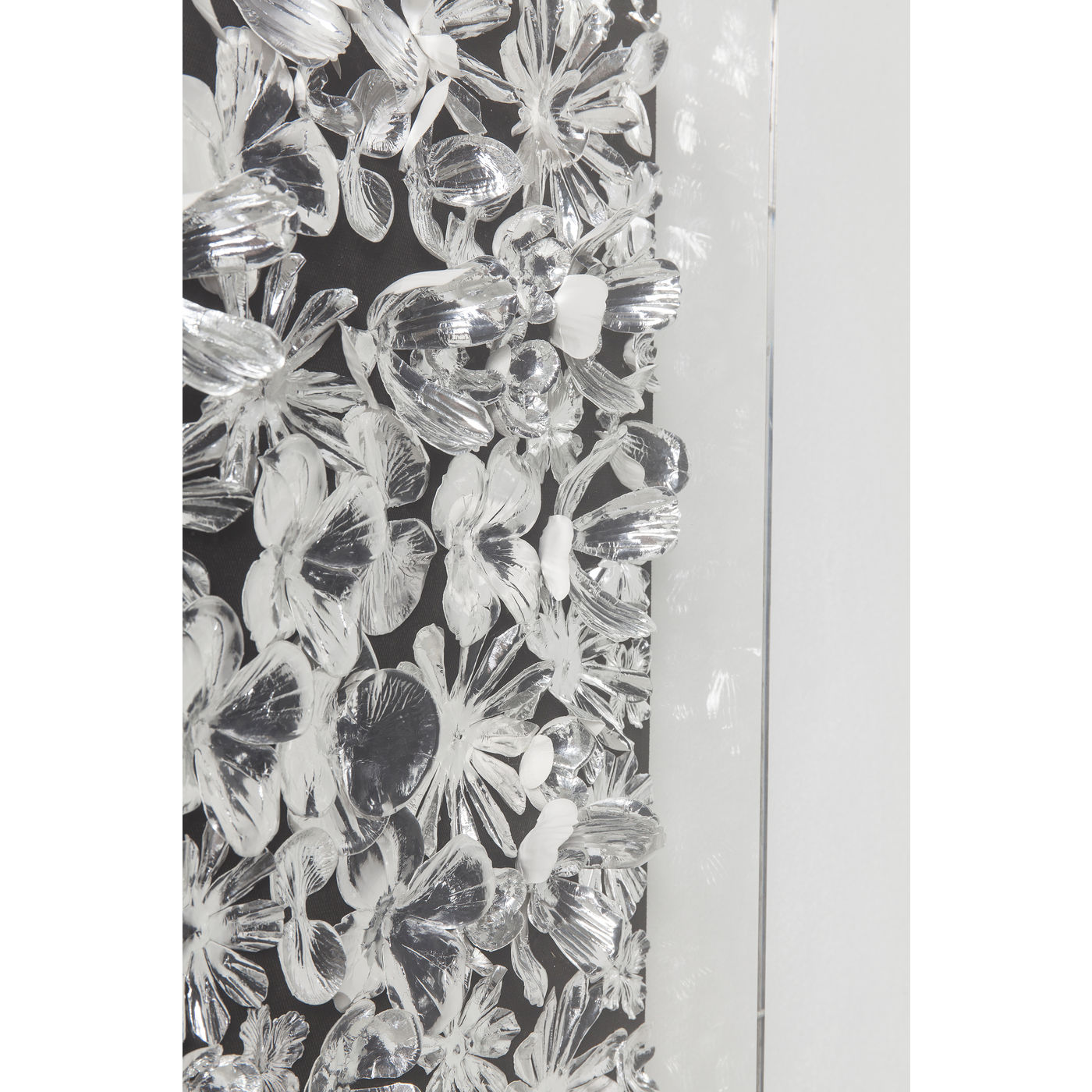 KARE-61480-detail-b-1400x1400